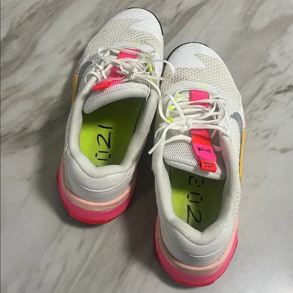 Nike Women's White and Pink Metcon 7 Athletic Shoes - Picture 6 of 6